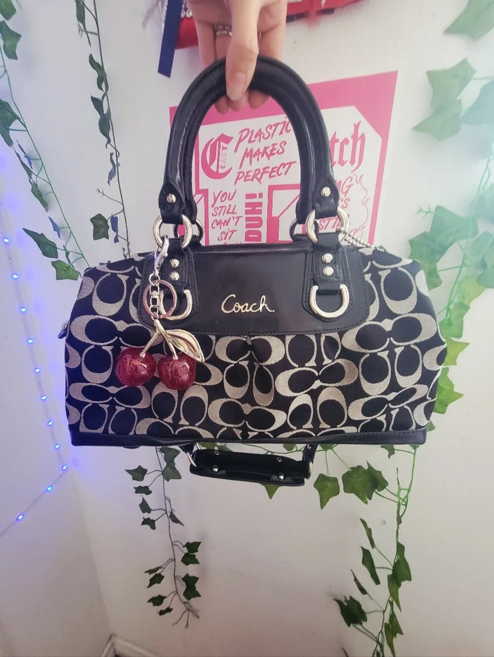 Coach Ashley Satchel Shoulder Bag In Beautiful Condition